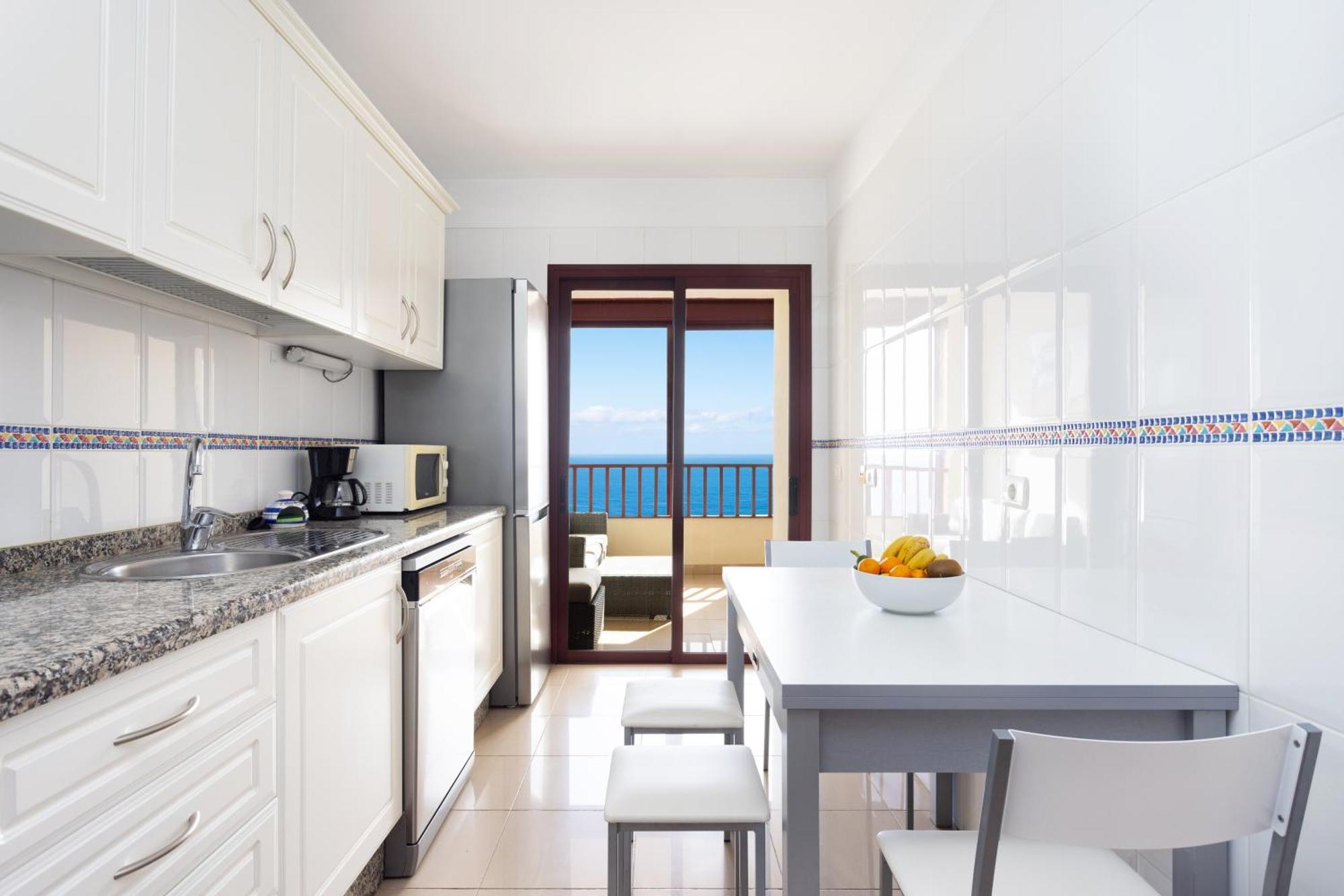 Home2Book Comfy Apartment With Ocean Views Radazul מראה חיצוני תמונה